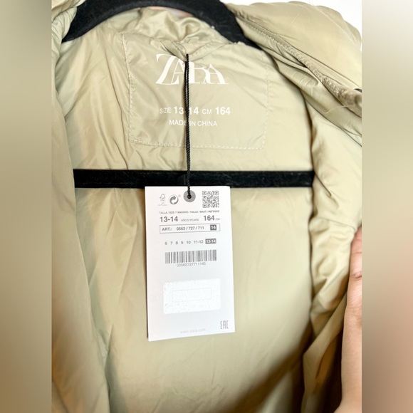 Zara Kids Contrasting Faux Shearling Coat - Picture 8 of 10